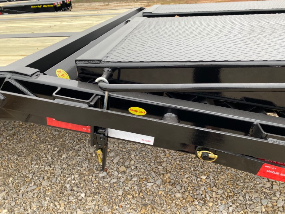 Air Ride Trailer With Hydraulic Jacks Gatormade Trailers 