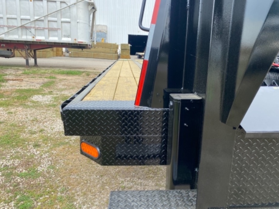 Hotshot Trailer with Hydraulic Dovetail Air Ride Trailers 